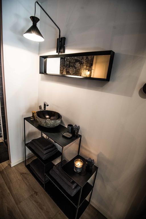 "Un Lieu Unique" Le Gold Et Le Cocon Apartman Annecy Kültér fotó