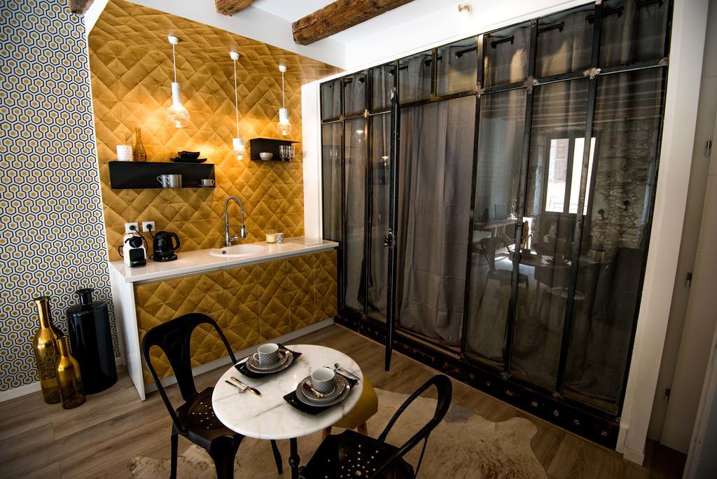 "Un Lieu Unique" Le Gold Et Le Cocon Apartman Annecy Kültér fotó